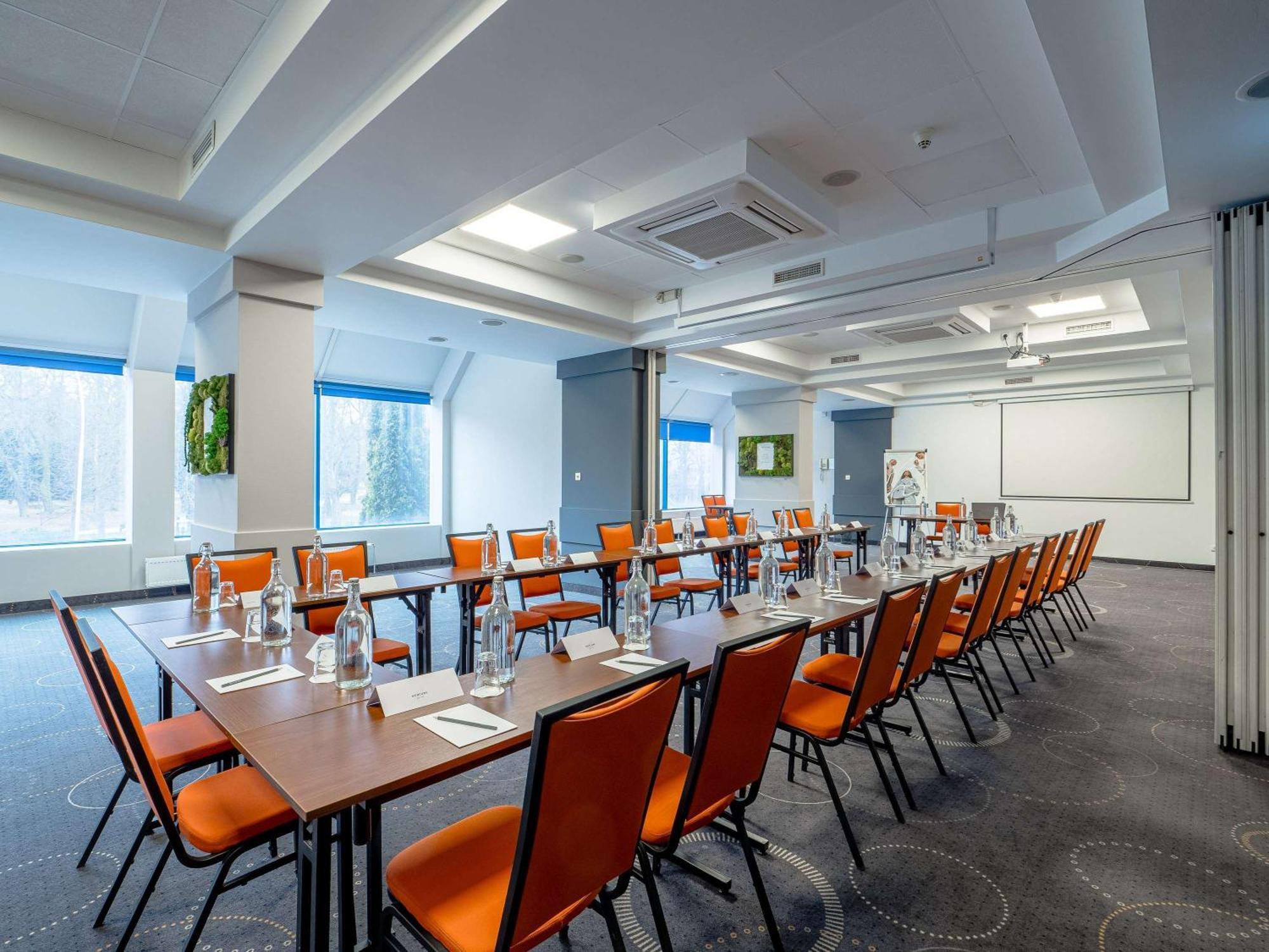Mercure Czestochowa Centrum Exteriör bild